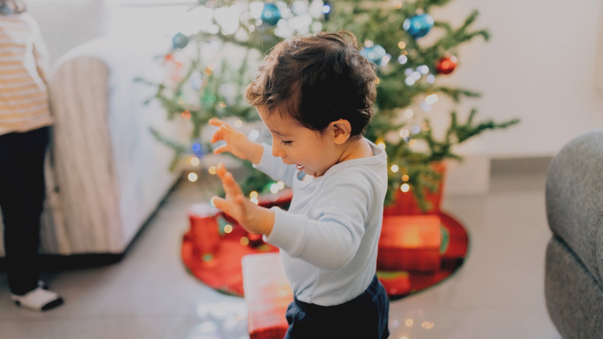 How to Have a Merry Montessori Christmas?